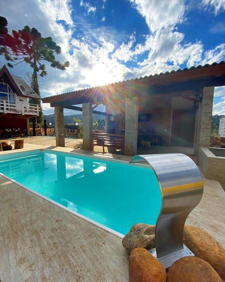 Campos House Hotel Campos do Jordão Buitenkant foto