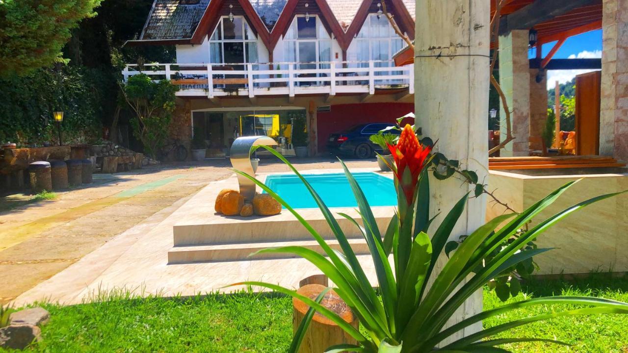 Campos House Hotel Campos do Jordão Buitenkant foto